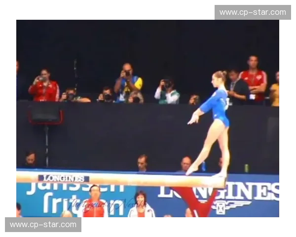 体操世锦赛精彩直播全程回放与赛事亮点分析